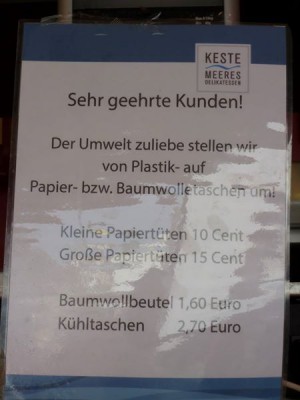 Fischh&auml;ndler verzichtet auf Plastik